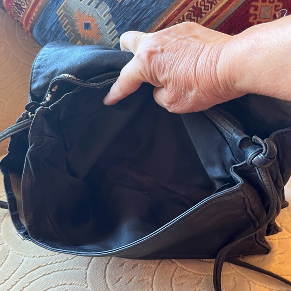 Bottega Venetta Long Loop Weekender - Picture 7 of 12